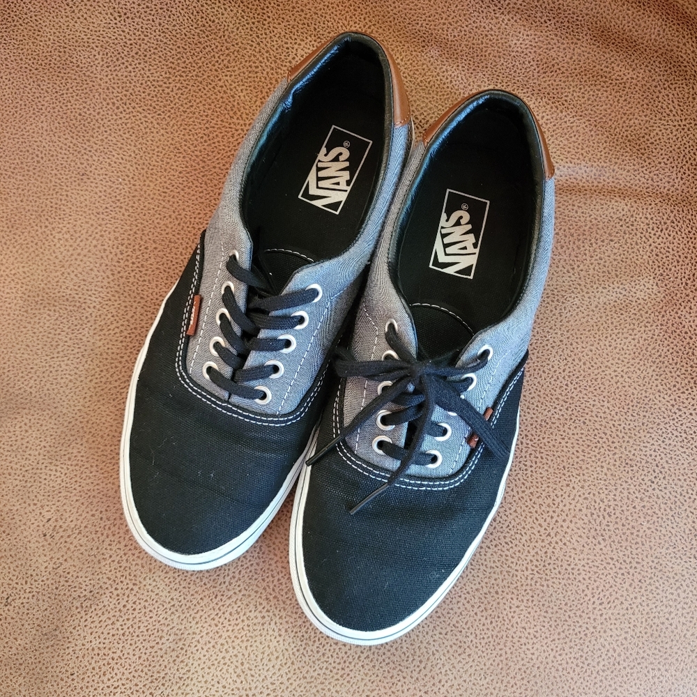 VANS Sneakers